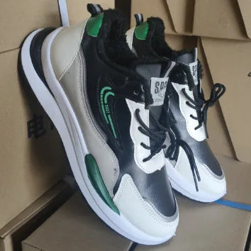 Men's New Design Summer Sports Sneakers PVC Mesh Breathable Shoes with Casual Toe Fashionable PVC Insole Running Winter Season